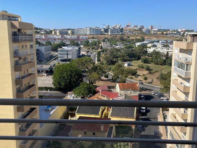 Apartamento alugar em Nova Carnaxide, Oeiras