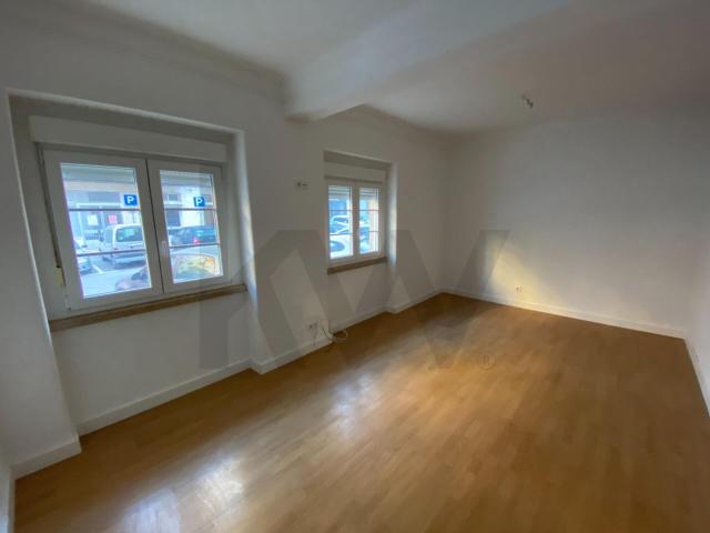 Apartamento alugar em Pena, Lisboa