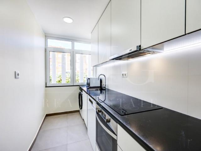 Apartamento alugar em Núcleo Urbano Histórico de Algés, Oeiras