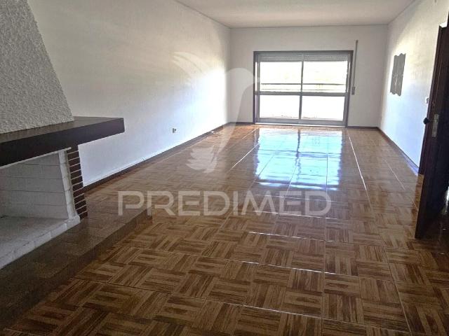 Apartamento venda em Santo Tirso, Porto