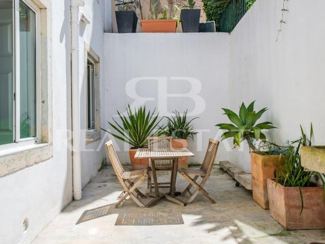 Apartamento venda em Santiago, Lisboa