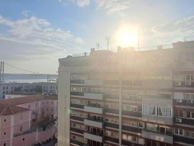 Apartamento venda em Estrela, Lisboa
