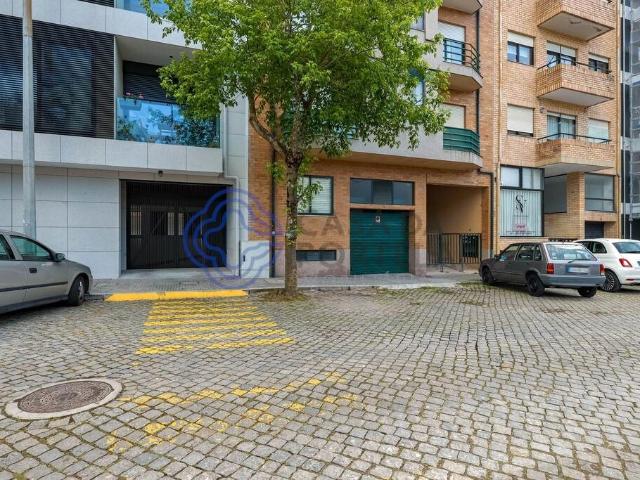 Apartamento venda em Basílio Teles, Porto
