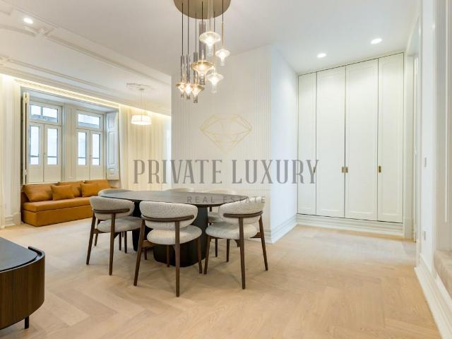 Apartamento venda em Avenidas Novas, Lisboa