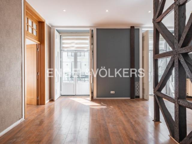 Apartamento venda em Santo António, Lisboa