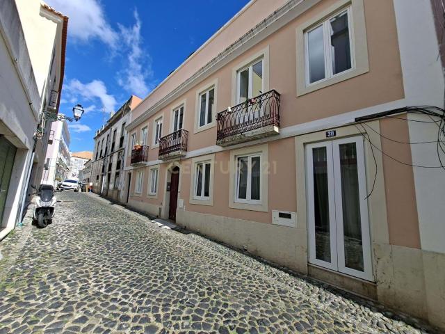 Apartamento alugar em Estrela, Lisboa