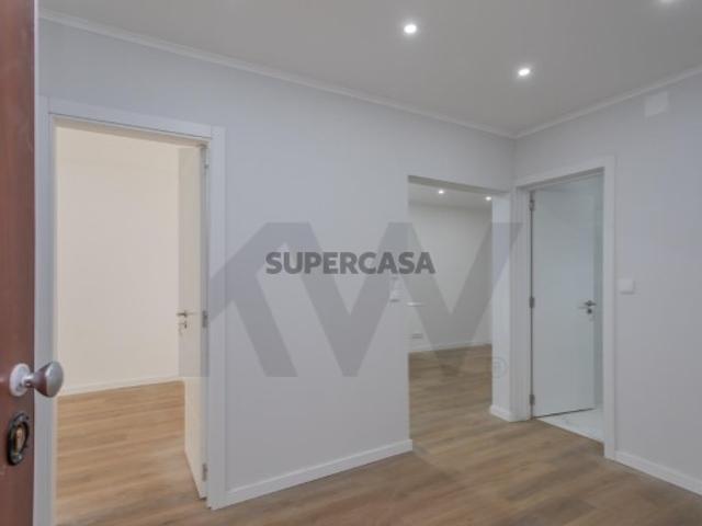 Casa venda em Venda Nova, Amadora