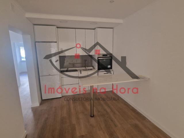 Apartamento venda em Venda Nova, Amadora
