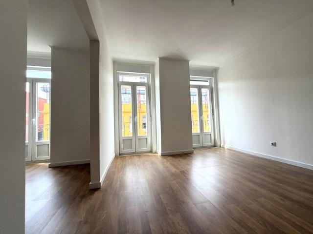 Apartamento venda em Bairro da Madre de Deus, Lisboa
