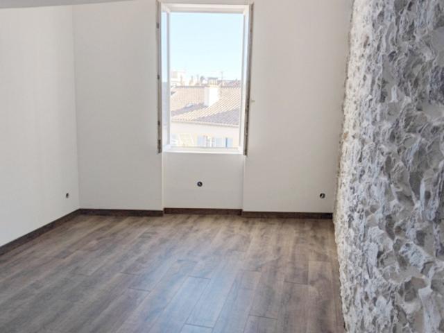 Appartement vente à Arrondissement de Toulon, Hyères
