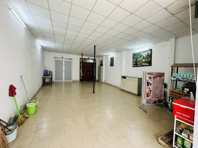 Nhà mặt phố bán