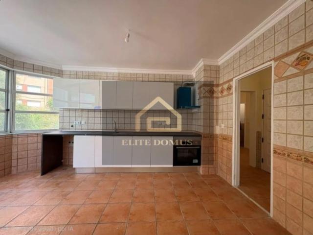 Apartamento venda em Tapada das Mercês, Algueirão-Mem Martins