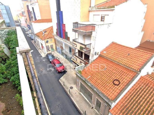 Apartamento venda em Cais de Vila Franca de Xira, Vila Franca De Xira