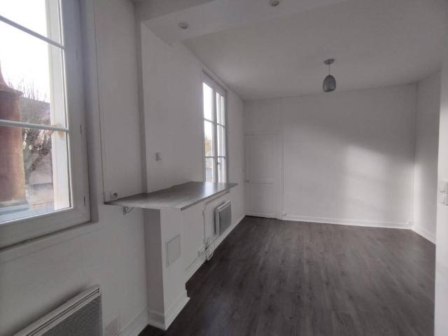 Appartement location à rue de la République, Orléans