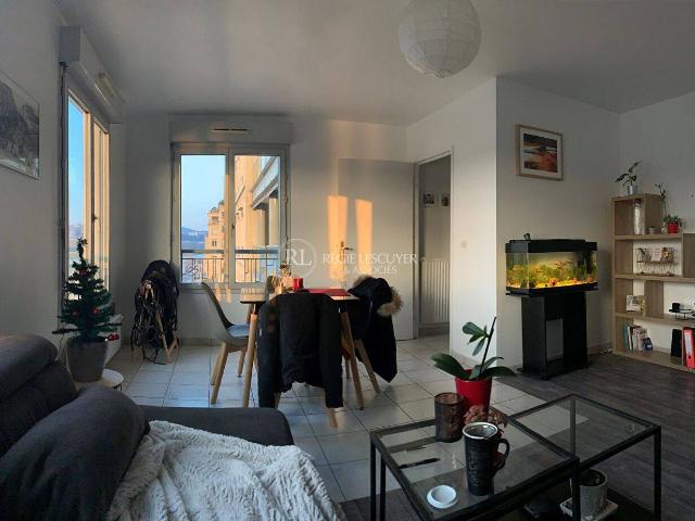 Appartement location à Le Perroux, Alix