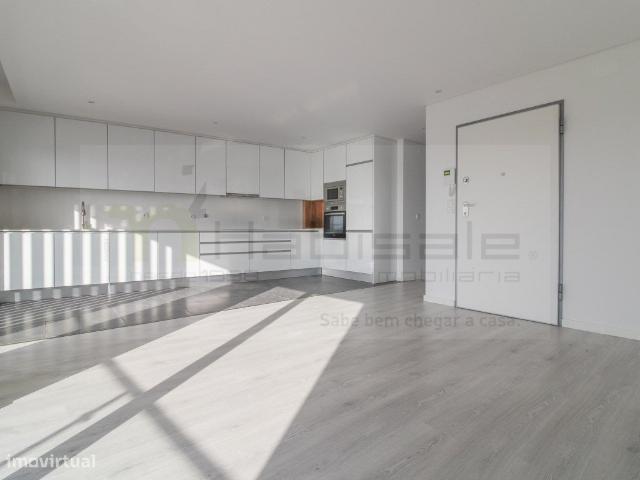 Apartamento venda em Corroios
