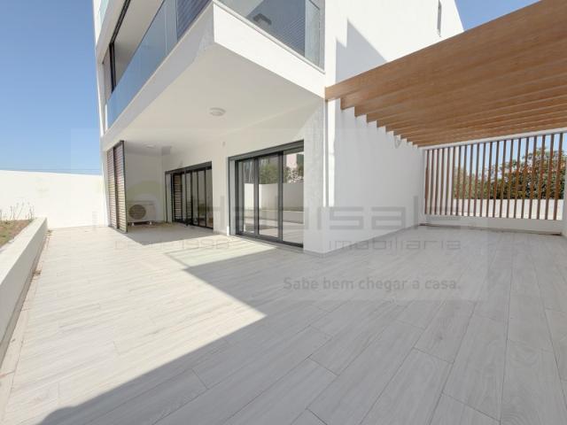 Apartamento venda em Quinta de São Martinho, Cascais