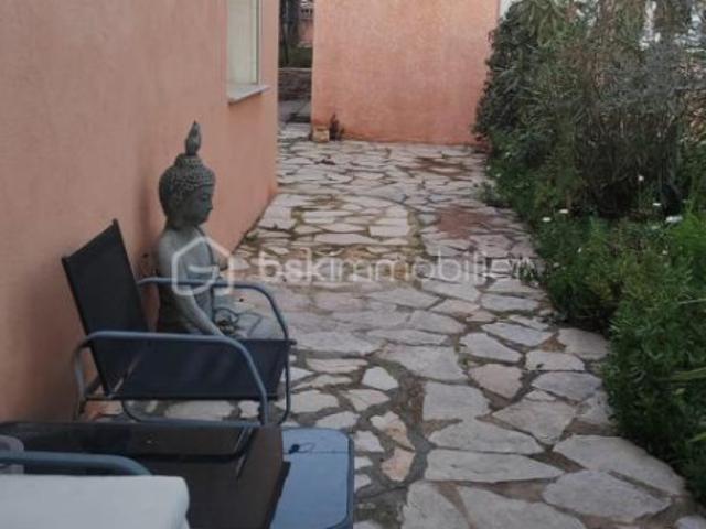 Appartement location à Lotissement la Terre de Bayle, La Fare-les-Oliviers