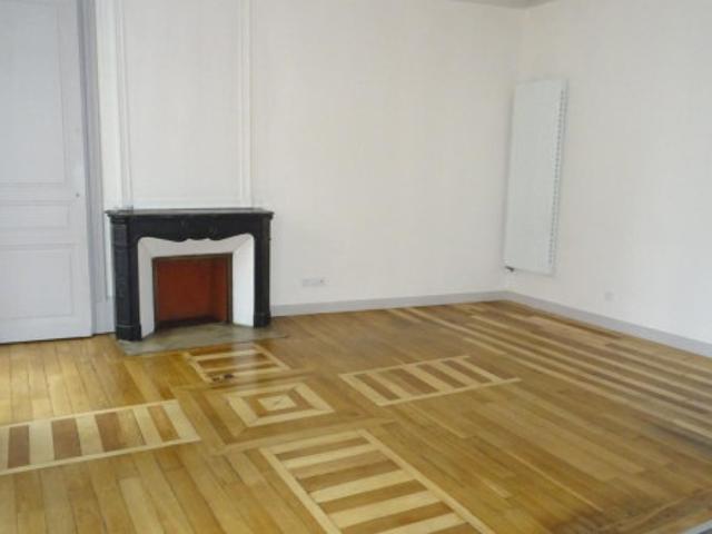 Appartement location à Tournon-sur-Rhône, Saint-barthélemy-le-plain
