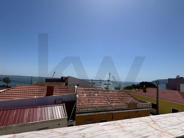 Vivenda venda em Santos Nicolau, Setúbal
