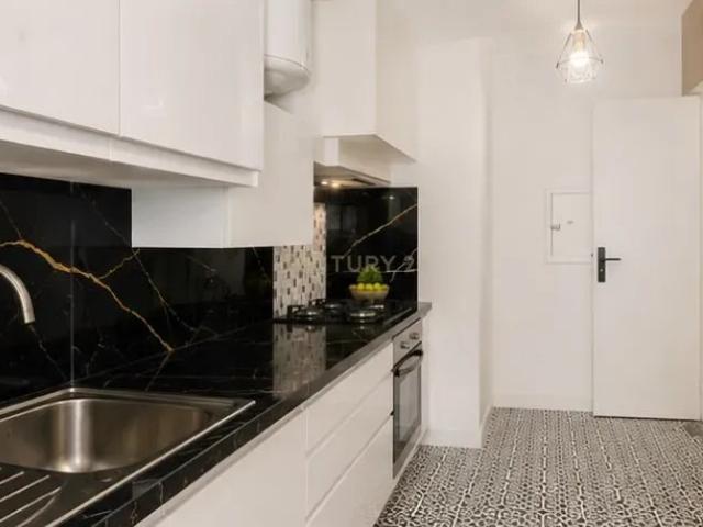 Apartamento venda em Reboleira, Amadora