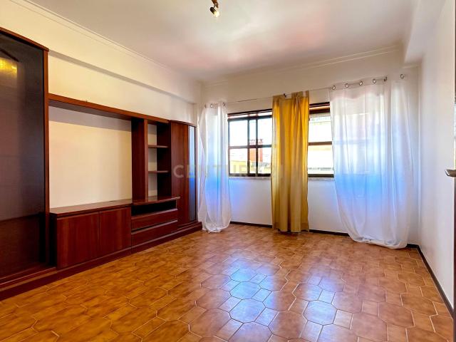 Apartamento alugar em Casal do Privilégio, Odivelas