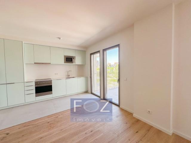 Apartamento alugar em Campanhã, Pêgo Negro