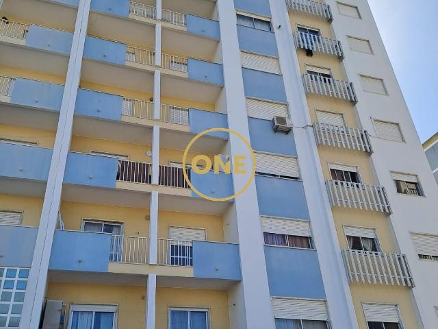 Apartamento alugar em Cova da Piedade, Almada
