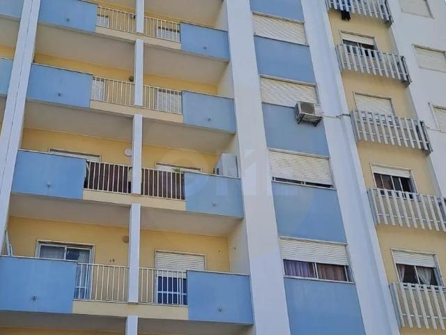 Apartamento alugar em Quinta do Janeiro, Almada