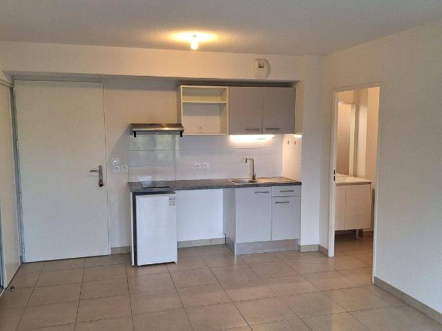 Appartement location à Les Souspirous, Avignon