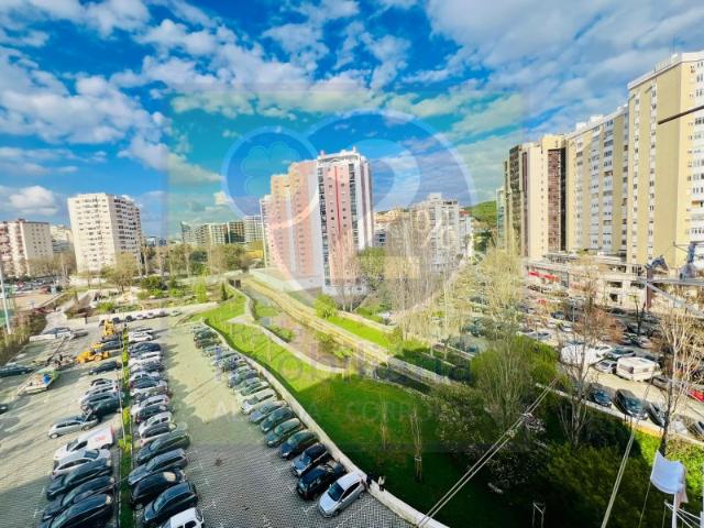 Apartamento venda em Núcleo Urbano Histórico de Algés, Oeiras