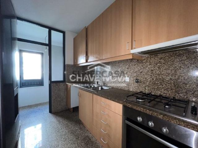 Casa venda em Oliveira do Douro, Vila Nova de Gaia