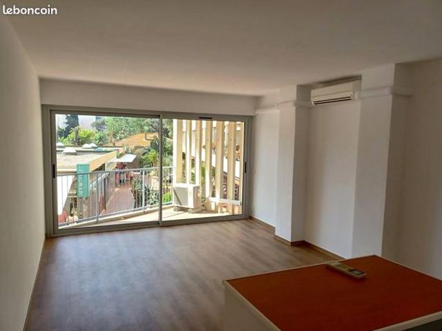 Appartement vente à Arrondissement de Toulon, Le Lavandou