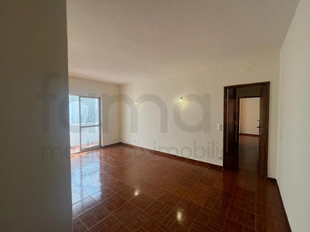 Apartamento venda em Visconde da Luz, Cascais