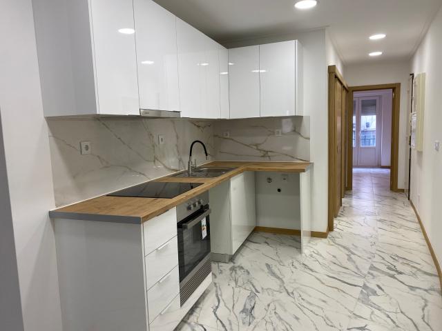 Apartamento alugar em Real Forte, Santiago Dos Velhos