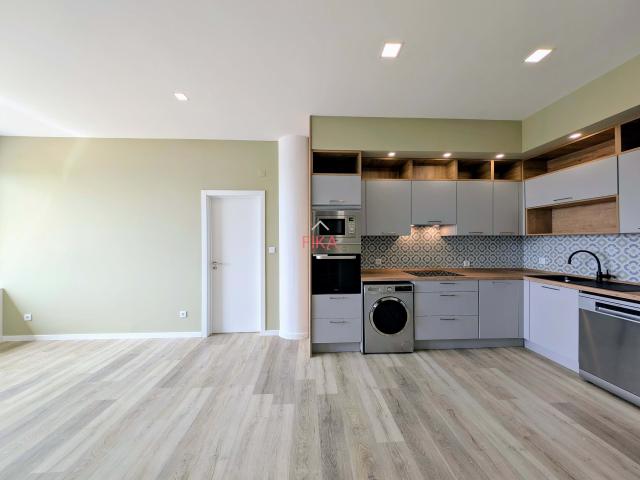 Apartamento venda em Almada, Setúbal