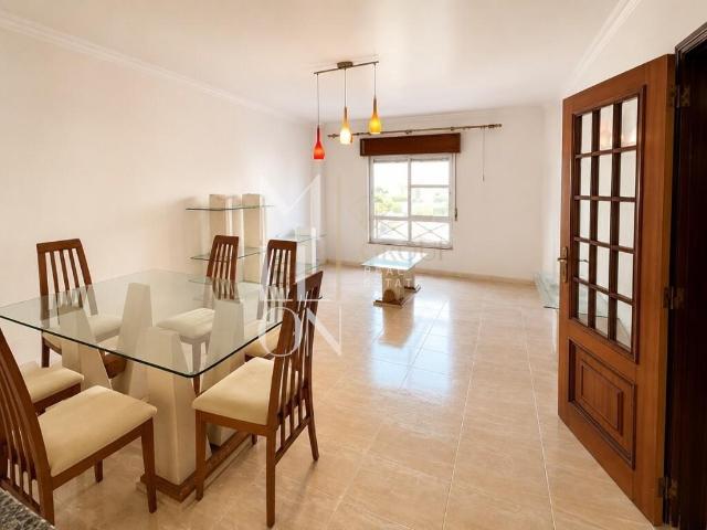 Apartamento venda em Mem Martins, Sintra