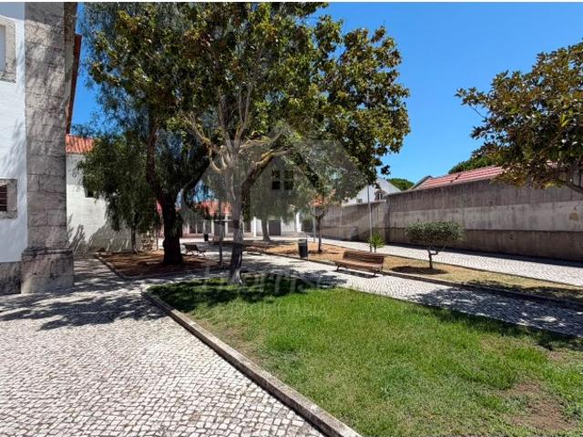 Apartamento venda em Portela da Azóia, Santiago Dos Velhos