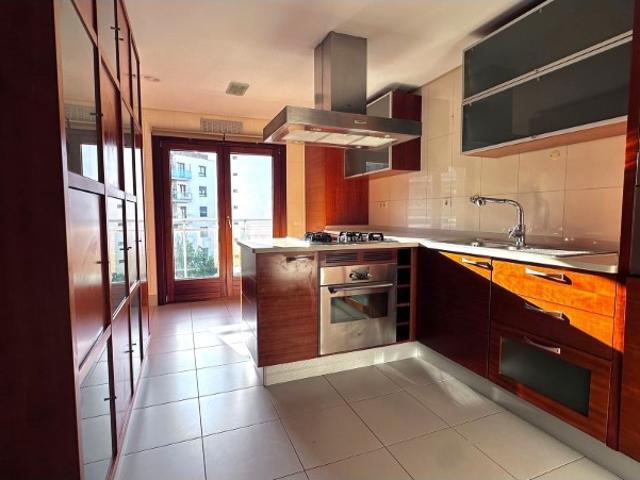 Apartamento alugar em Colinas do Cruzeiro, Odivelas