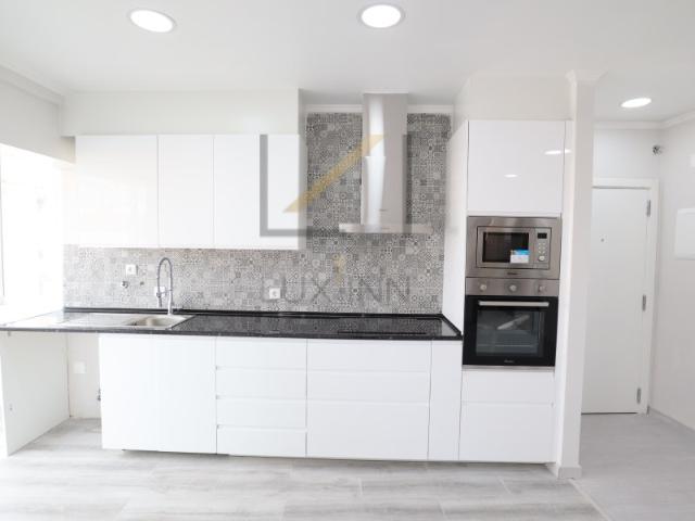 Apartamento venda em Oeiras, Lisboa