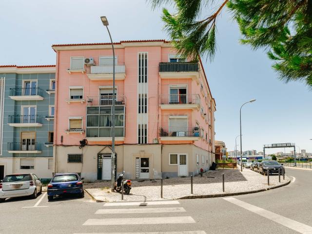Apartamento venda em Buraca, Amadora