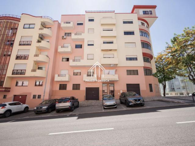 Apartamento venda em Jardim da Radial, Odivelas