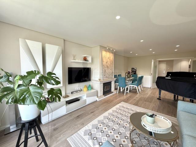 Apartamento alugar em Bairro do Rosário, Cascais