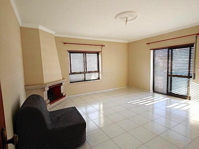Apartamento venda em Lomba de Égua, Ourém