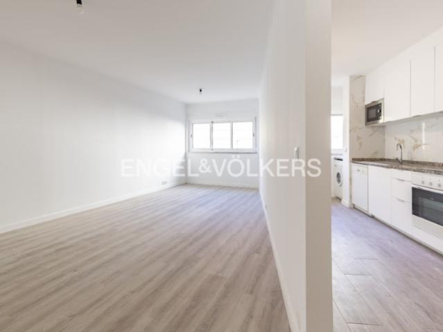 Apartamento venda em Picheleira, Lisboa