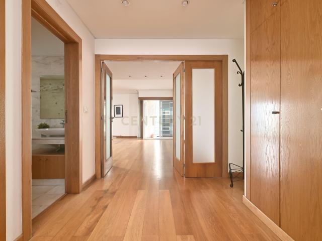 Apartamento alugar em Estrela, Lisboa
