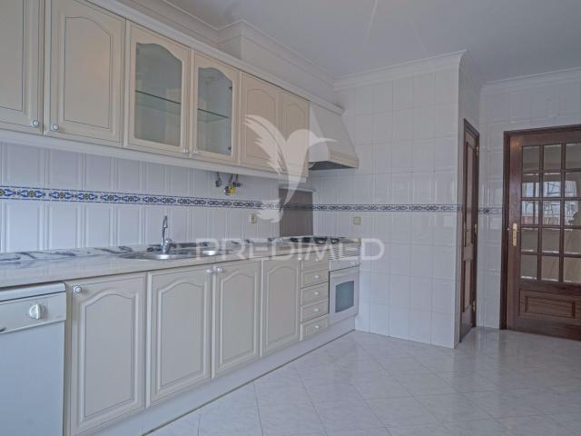 Apartamento venda em Algueirão-Mem Martins, Lisboa