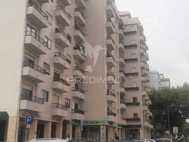 Apartamento alugar em Setúbal