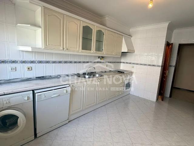 Apartamento venda em Mem Martins, Sintra
