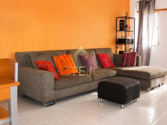 Apartamento venda em Santiago Dos Velhos, Lisboa